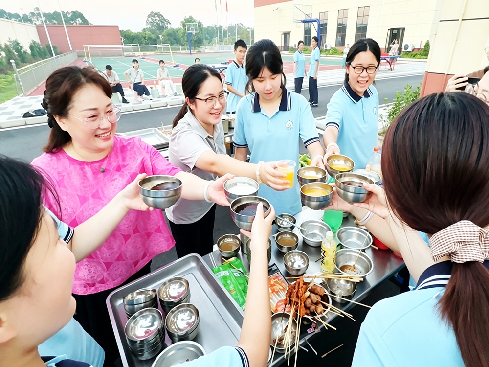 太原孩子叛逆不听话学校联系电话及择校指南